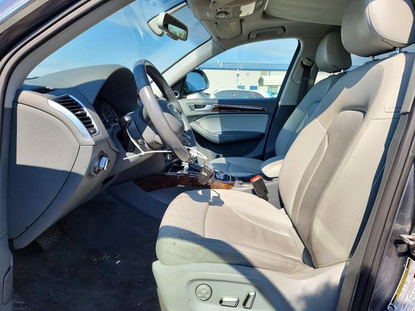 2013 AUDI Q5 Premium Hybrid — DENT