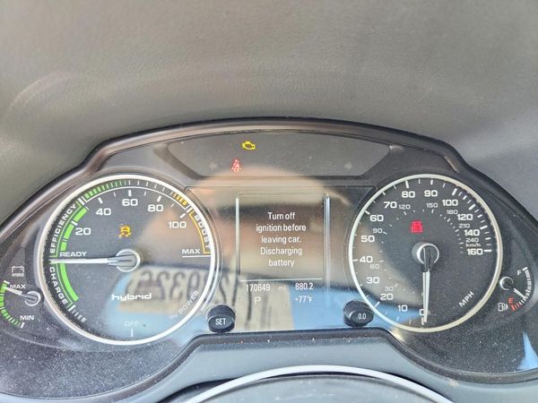 2013 AUDI Q5 Premium Hybrid — ODOM