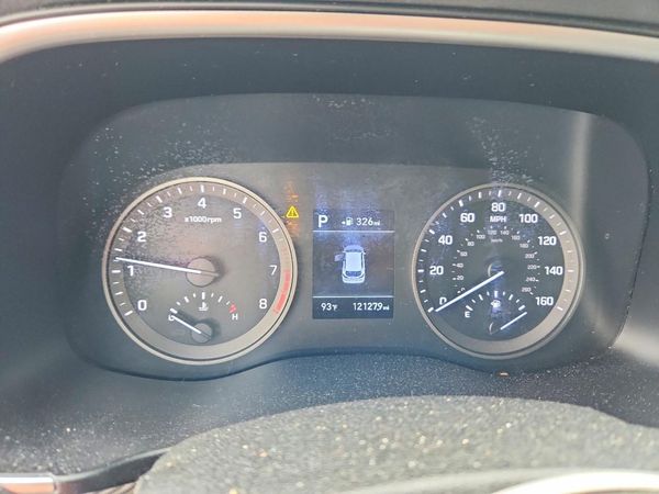 2019 HYUNDAI TUCSON SE — ODOM