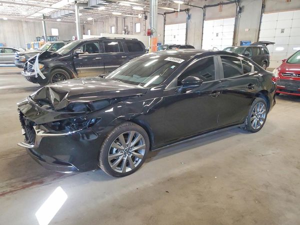 2026 MAZDA 3 — DSFA — Front 3/4
