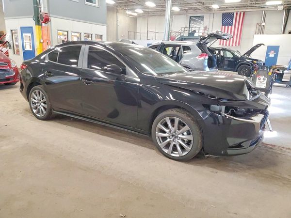 2026 MAZDA 3 Preferred — Passenger 3/4