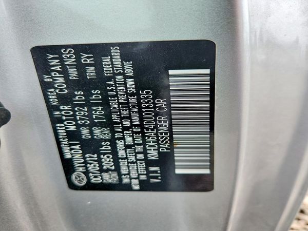2013 HYUNDAI ELANTRA — VINS