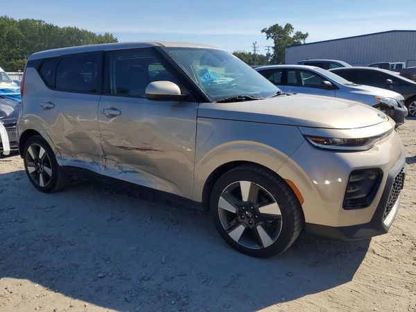 2020 KIA SOUL EX — Passenger 3/4
