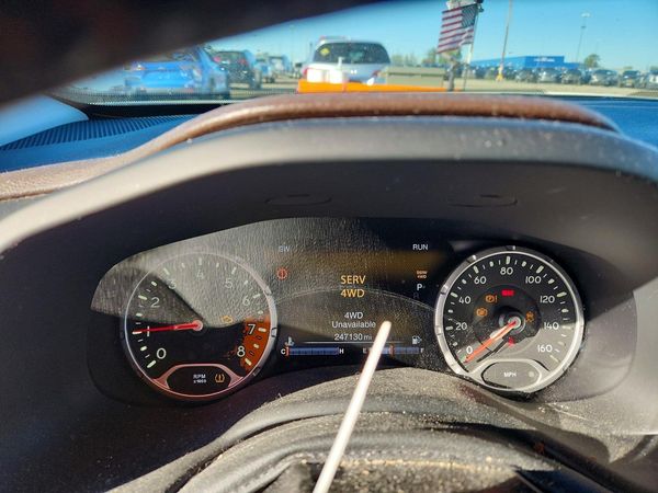 2017 JEEP RENEGADE Limited — ODOM