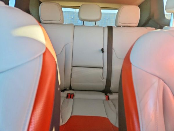 2017 JEEP RENEGADE Limited — SUVN