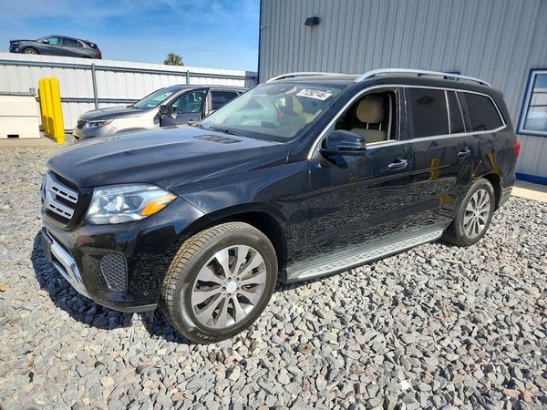 2017 MERCEDES-BENZ GLS-CLASS GLS450-4M — Front 3/4