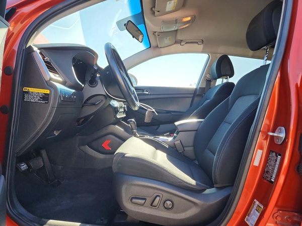 2016 HYUNDAI TUCSON — DENT
