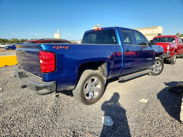 2018 CHEVROLET SILVERADO LT — PSRA