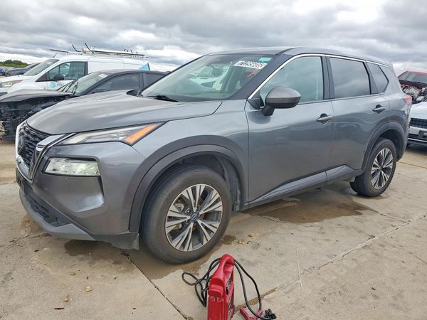 2023 NISSAN ROGUE SV — Front 3/4