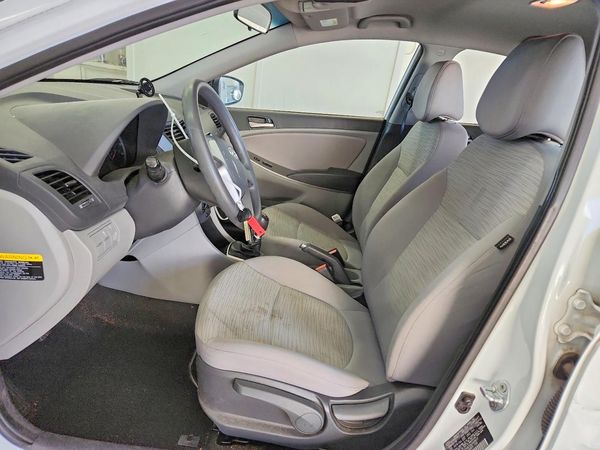 2016 HYUNDAI ACCENT GS / GLS — DENT