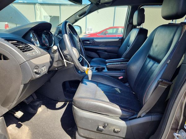 2018 DODGE GRAND CARAVAN — DENT