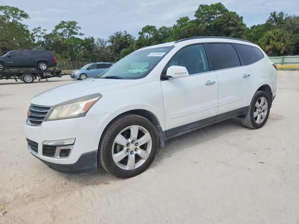 2017 CHEVROLET TRAVERSE 1LT — Front 3/4
