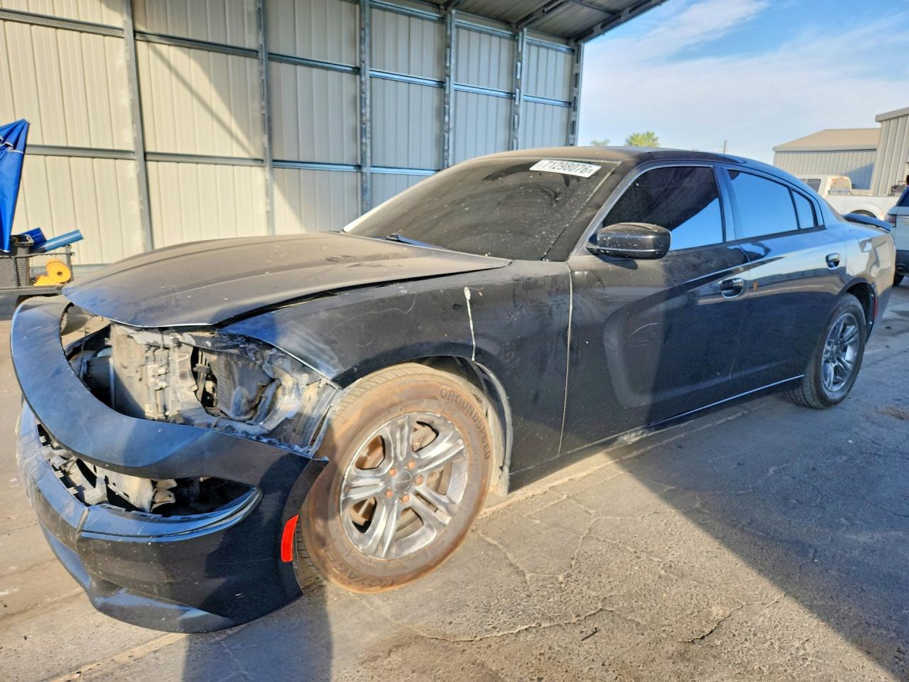 2015 DODGE CHARGER SE — Front 3/4