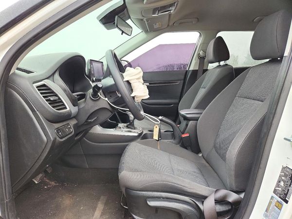 2022 KIA SELTOS LX — DENT