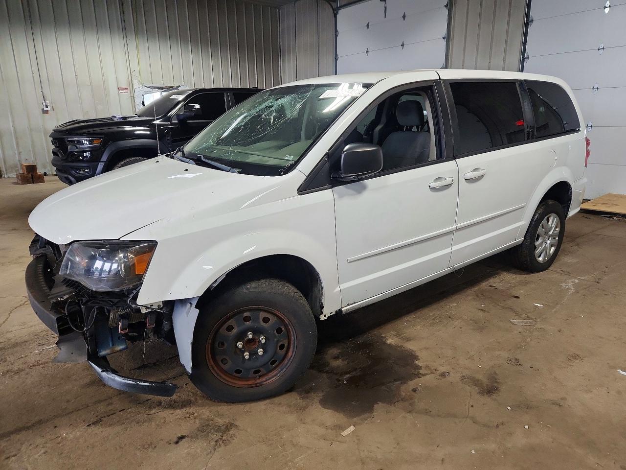 2015 DODGE CARAVAN SE — Front 3/4