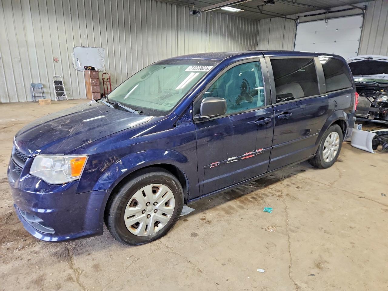 2015 DODGE CARAVAN SE — Front 3/4