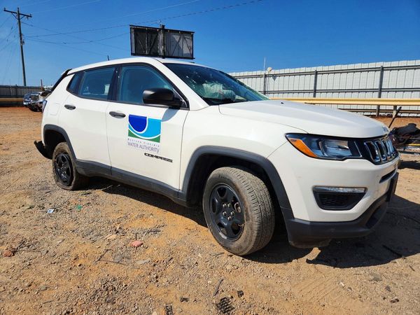 2018 JEEP COMPASS Sport — Passenger 3/4