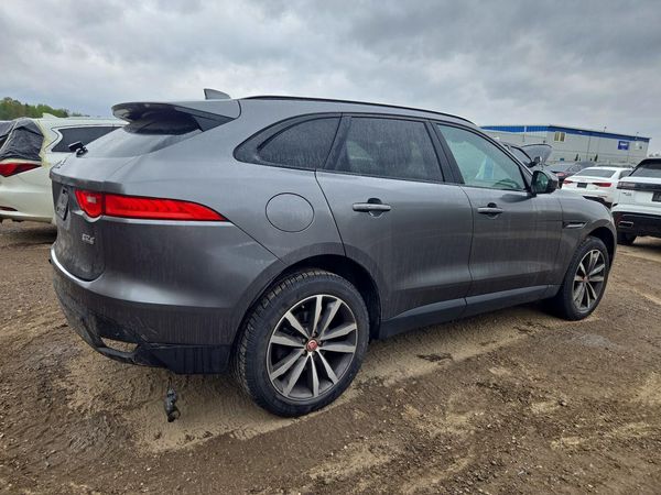 2018 JAGUAR F-PACE Prestige — PSRA