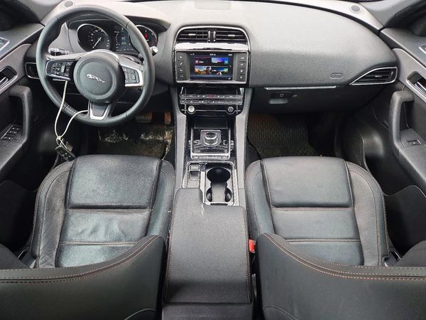 2018 JAGUAR F-PACE Prestige — CKPT