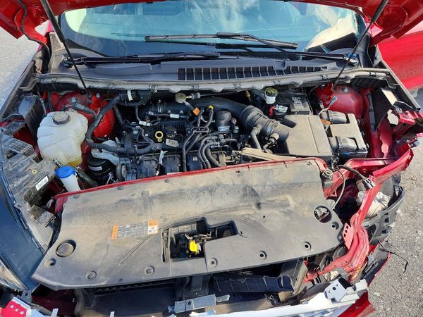 2024 FORD EDGE SEL — Engine bay