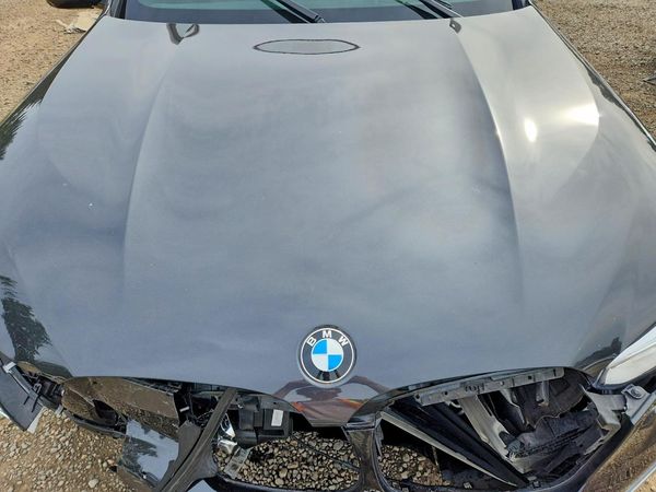2020 BMW X3 xDrive30i — Engine bay