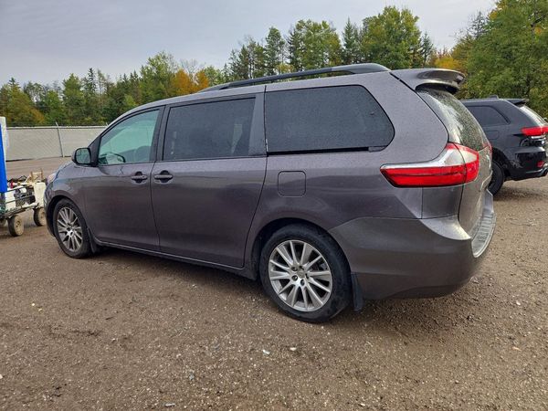 2015 TOYOTA SIENNA — DSRA