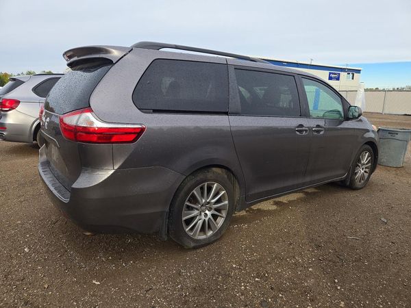 2015 TOYOTA SIENNA — PSRA