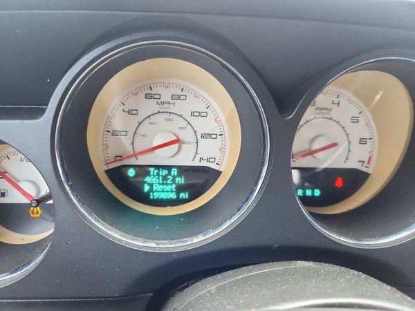 2014 DODGE CHALLENGER Base — ODOM