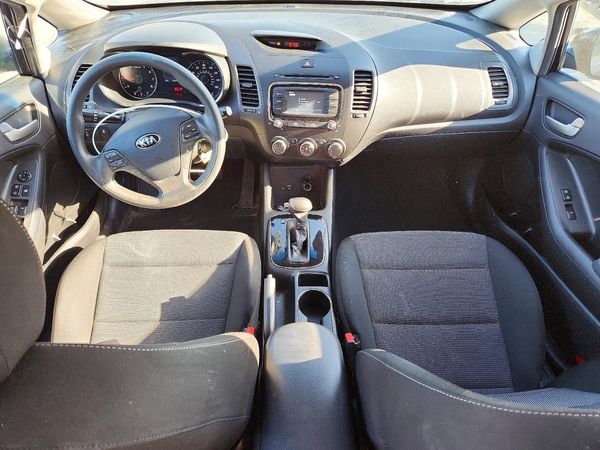 2018 KIA FORTE LX Base