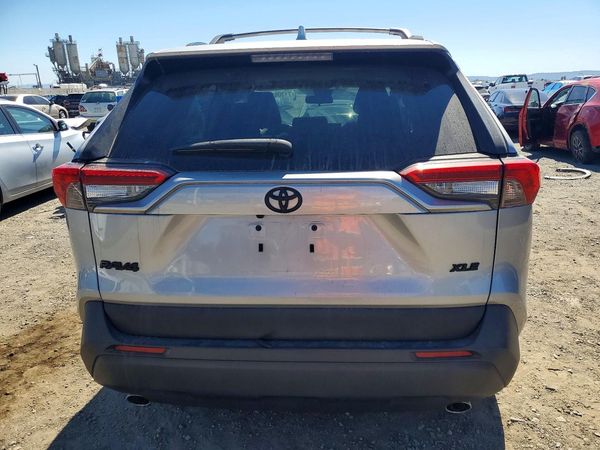 2019 TOYOTA RAV4 — DIRR