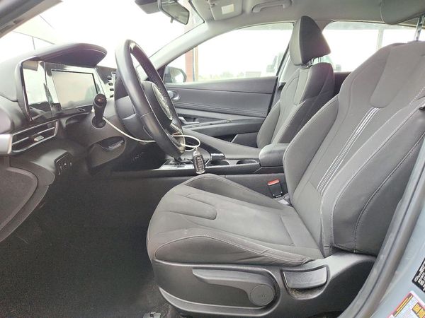 2021 HYUNDAI ELANTRA SEL — DENT