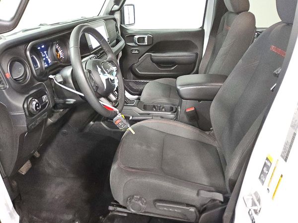 2026 JEEP GLADIATOR Rubicon — DENT