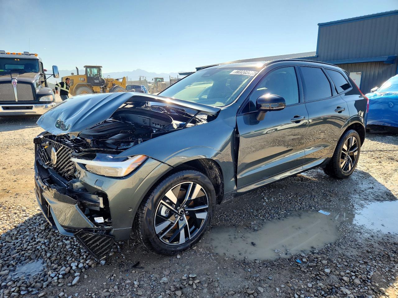 2026 VOLVO XC60 Plus Dark — Front 3/4