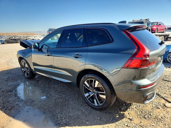 2026 VOLVO XC60 Plus Dark — DSRA