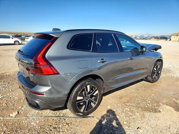 2026 VOLVO XC60 Plus Dark — PSRA