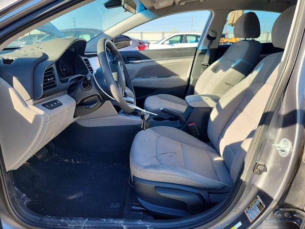 2020 HYUNDAI ELANTRA — DENT