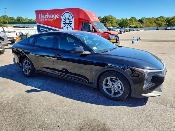 2026 KIA K4 LX, LXS — Passenger 3/4