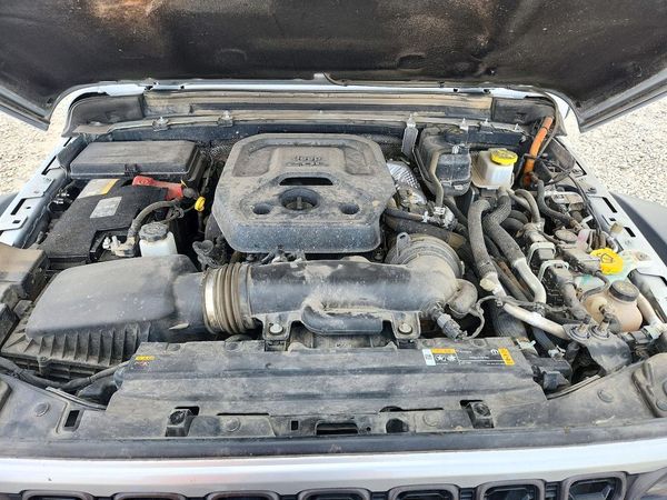 2024 JEEP WRANGLER Rubicon 4XE — Engine bay