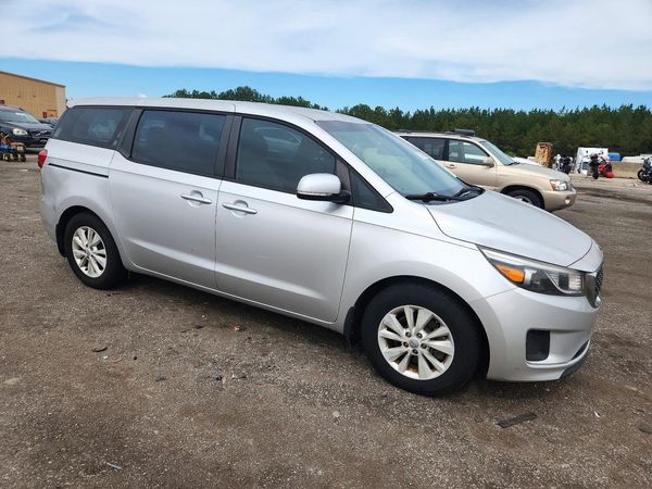 2016 KIA SEDONA L - Low level — Passenger 3/4