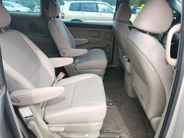 2016 KIA SEDONA L - Low level — PSRS