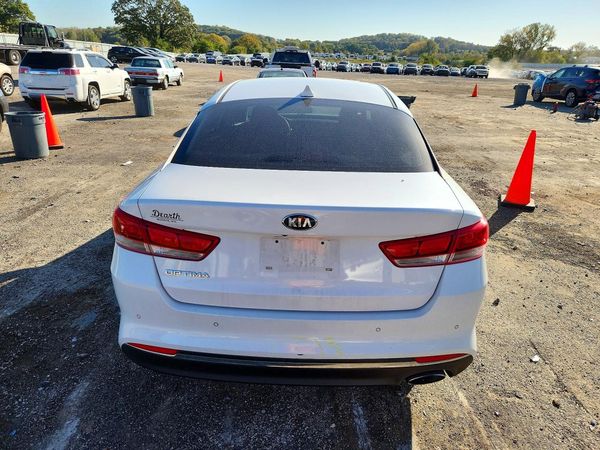 2018 KIA OPTIMA LX — DIRR