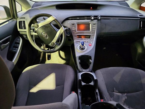 2015 TOYOTA PRIUS — CKPT