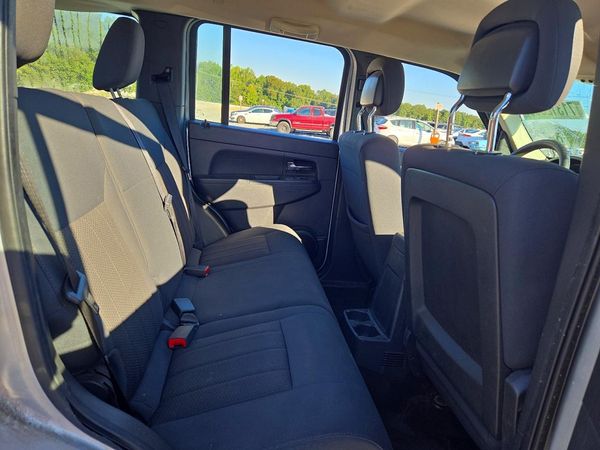 2012 JEEP LIBERTY Sport — PSRS
