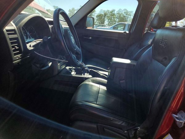 2012 JEEP LIBERTY Sport — DENT