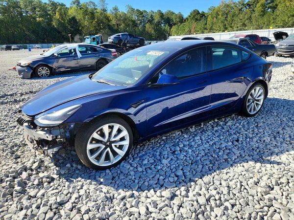 2023 TESLA MODEL 3 — Front 3/4