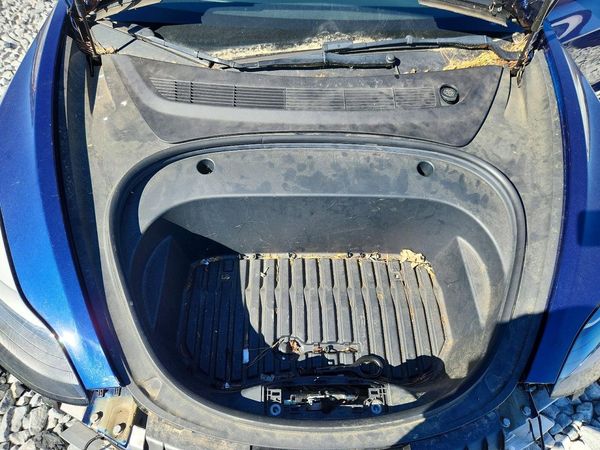 2023 TESLA MODEL 3 — Engine bay