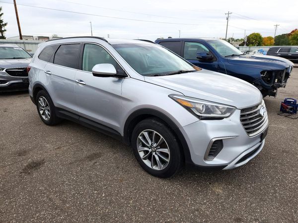 2017 HYUNDAI SANTA FE GI — Passenger 3/4