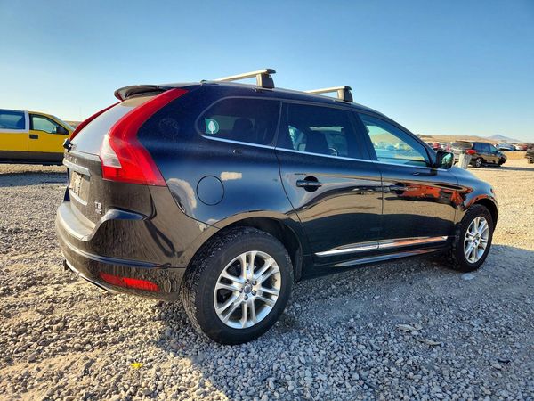 2015 VOLVO XC60 Premier (non R design) — PSRA