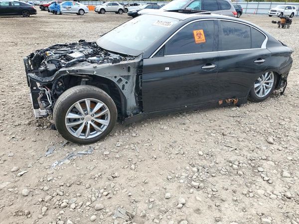 2018 INFINITI Q50 — Front 3/4