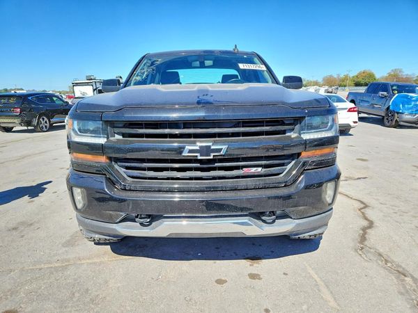 2017 CHEVROLET SILVERADO LT — DIRF